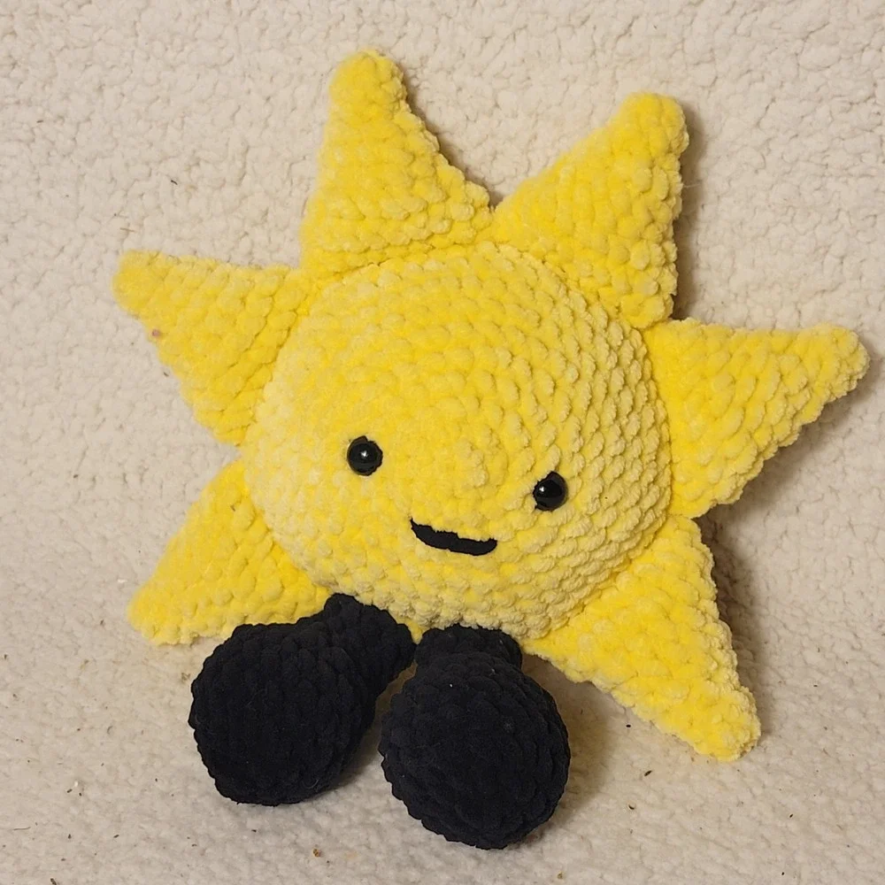 Crochet Sun Handmade,Plush Sun, Gift for baby, amigurumi Sun ☀️ 13 Inches